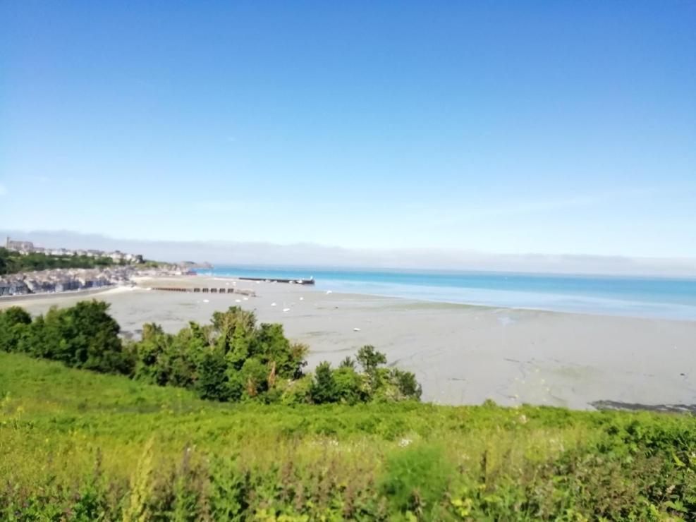 Ty Roz Villa Roz-sur-Couesnon Luaran gambar